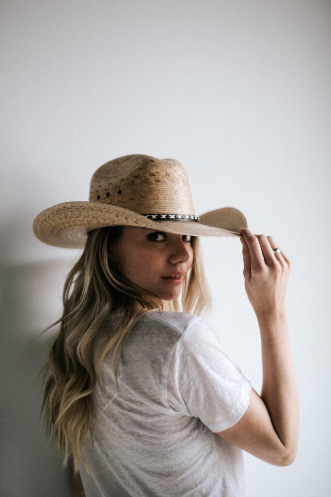 Cowgirl Hairstyles With Hats