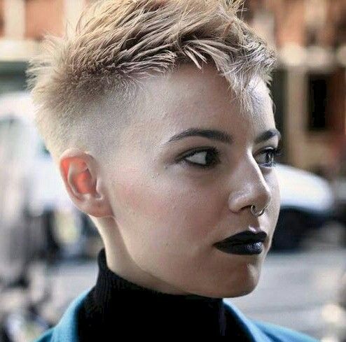 Finest Tomboy Haircuts For Every Face4