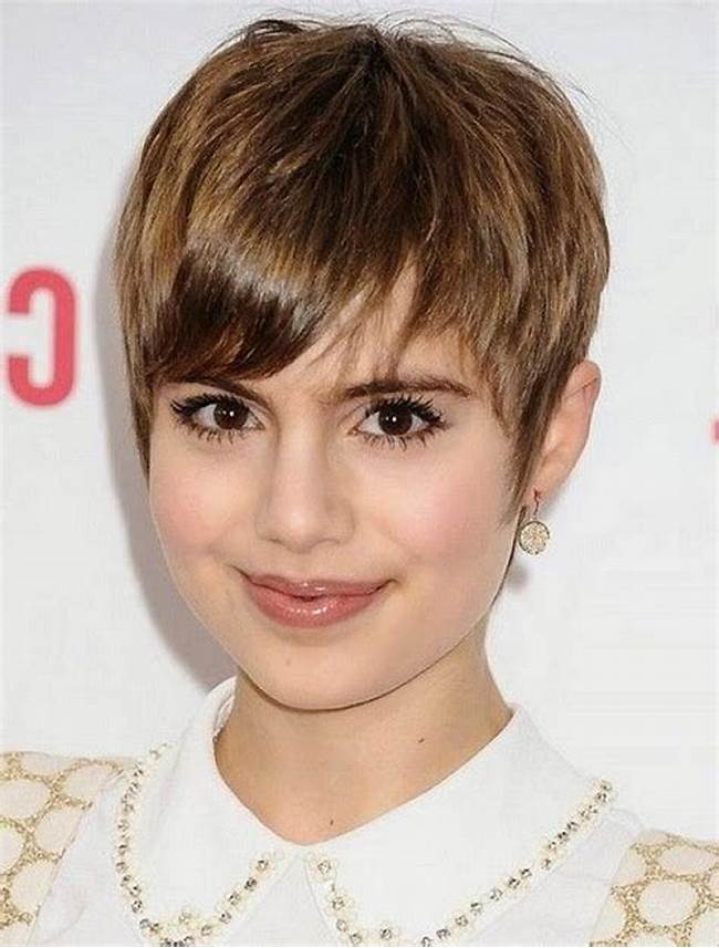 Pixie Haircuts for Round Faces1