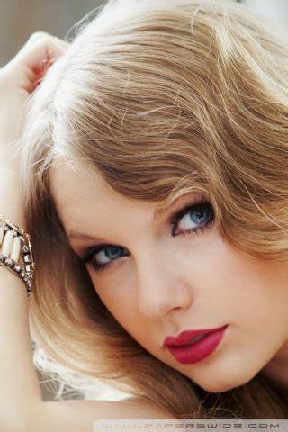 Taylor Swift Hairstyles15