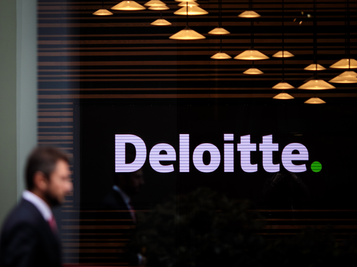 Does a Consultant Make at Deloitte4